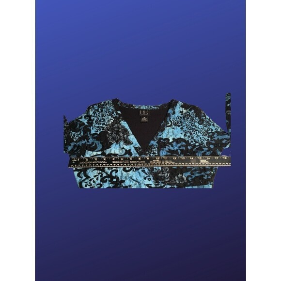 INC INTERNATIONAL CONCEPTS Lace Overlay Top, BLUE/BLACK FLORAL, Size M, NWOT - Picture 4 of 8